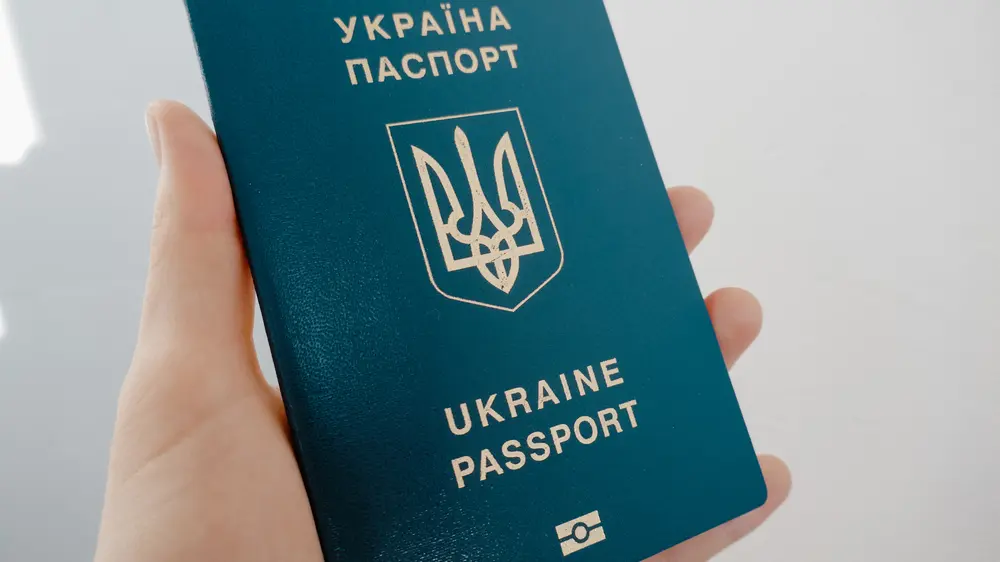 I passaporti ucraini sono stati rafforzati a causa della guerra.  Il valore della Russia potrebbe diminuire